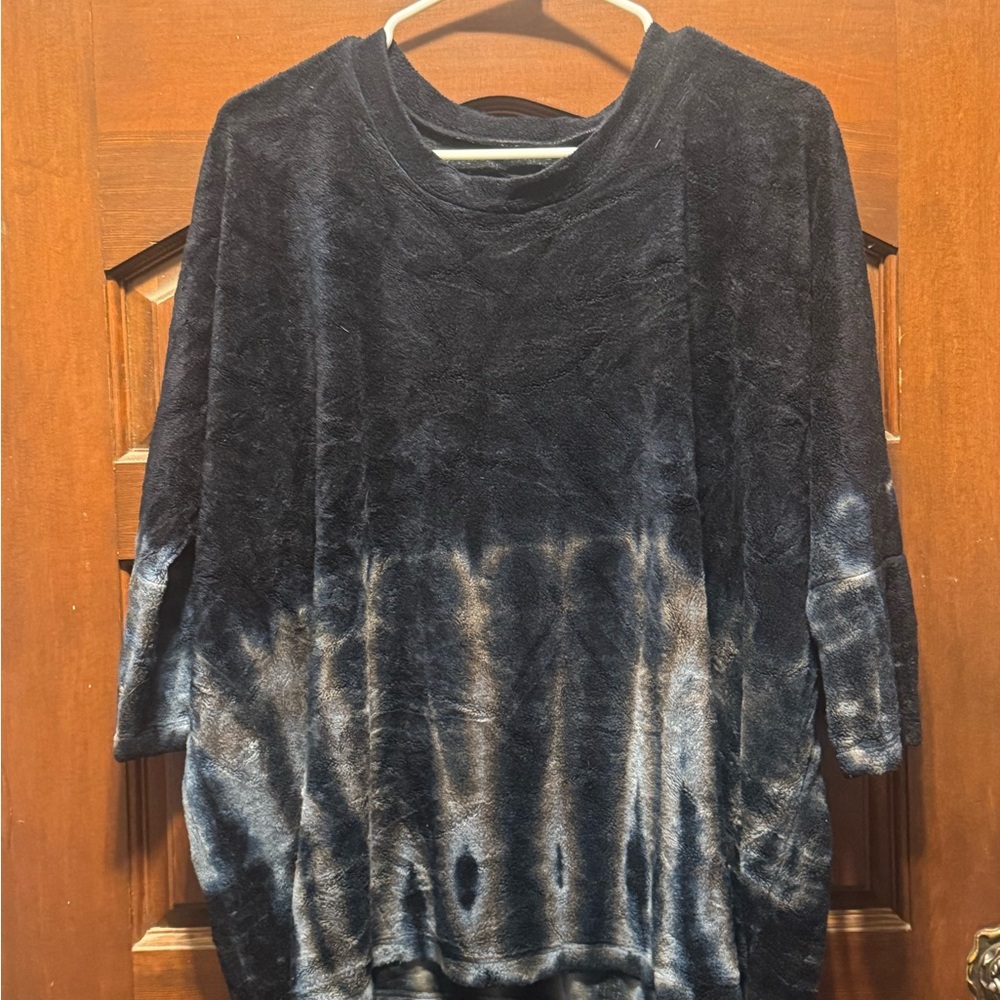 Tie-Dye Black and Gray Oversized Sweater